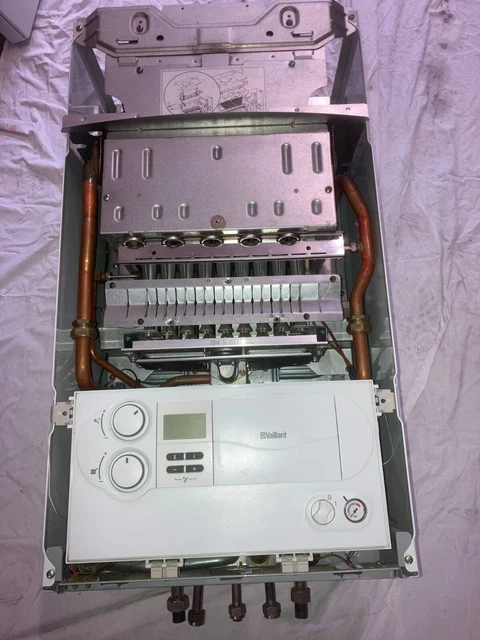 Vaillant Atmotec Plus Vc De 194 4 5 Hl R1 VAILLANT ATMOTEC PLUS VC DE 194/4-5-HL Gas-Kombi-Heiz-Therme 22kW Bj