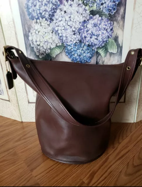Vintage Coach Black Leather Crossbody Mini Top Handle Bag – Mint