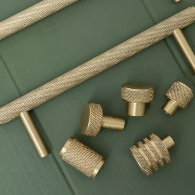 Solid Brass Knurled Pull Handles & Knobs | Kitchen Handles | Bedroom Furniture