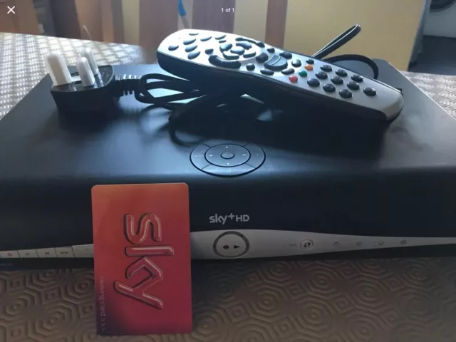 Sky Freeview hd box with WiFi, Sky Plus, DRX890W, Viewing Card, Built In Wifi