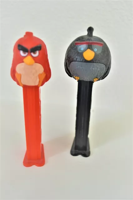 lot de 2 Distributeurs Bonbon PEZ Angry Birds red ROVIO et birds black BOMB
