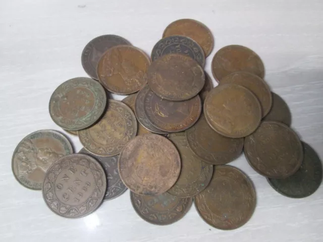 Lot of 27 Canadian Large Cent Canada One Cent Coins