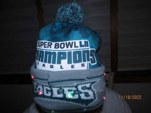 New Era Philadelphia Eagles Beanie Hat Super Bowl Champions Knit Cap Rare lights