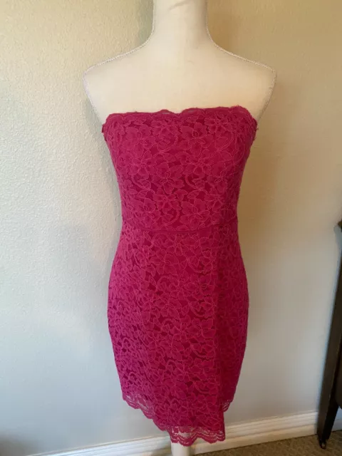 Diane Von Furstenberg Dress Women Size 8 Hot Pink Lace Overlay Sheath Cocktail