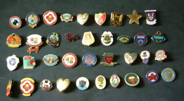 JOB LOT of 37  BADGES  MAINLY BOWLING AND SOME OTHERS