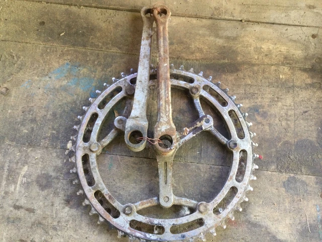 pedalier de velo ou tricycle safety avant 1900 1 dent sur
