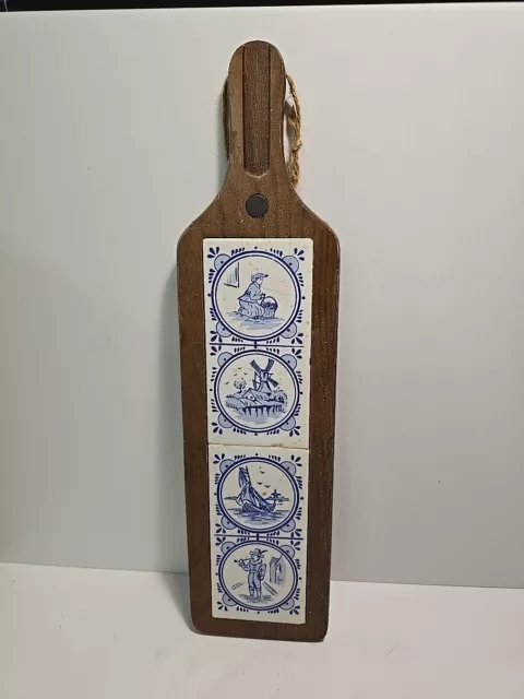 Delft Tile  & Wood Cheese Cutting Board Paddle Blue 4 Tiles Holland Decor Vtg