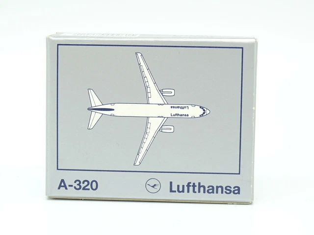 Avion Miniature Austrian Airlines 1/600 JET LINER - Modèle A8011012B En Zamac - état Neuf