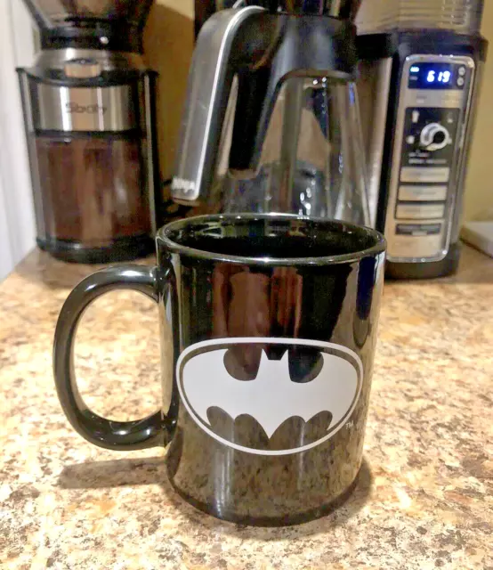 DC Comics Batman Glow-in-the-Dark Logo 10 oz. Ceramic Coffee Mug Paladone
