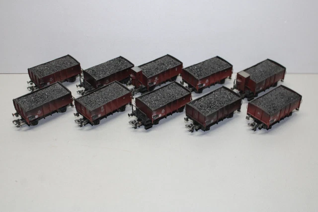 Tillig 502385 Scala H0 2 pezzi Set di vagoni pianali ERR caricati con portapacch Tillig 502385 Scala H0 2 pezzi Set di vagoni pianali ERR caricati con portapacch