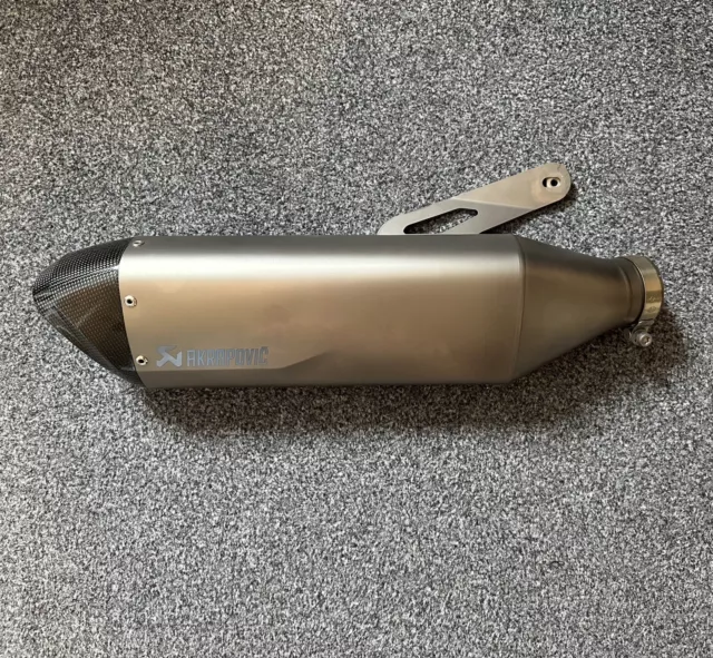 bmw s1000r akrapovic slip on