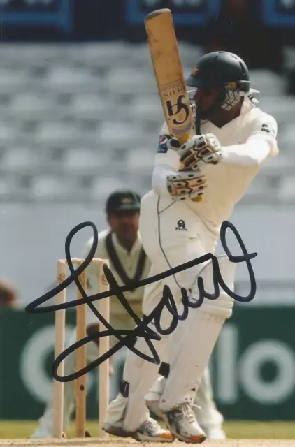 PAKISTAN CRICKET: IMRAN FARHAT SIGNED 6x4 TEST ACTION PHOTO+COA