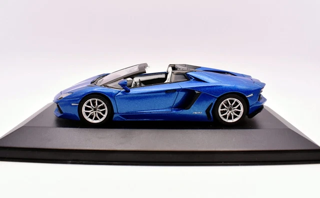 ミニカー kyosho 1/43 IS500 \