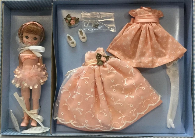 Tiny Betsy  Just Peachy Gift Set