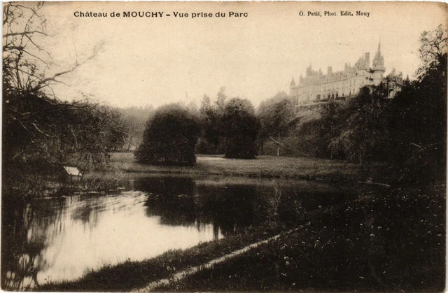 CPA Chateau de MOUCHY - Vue prise du Parc (291130)