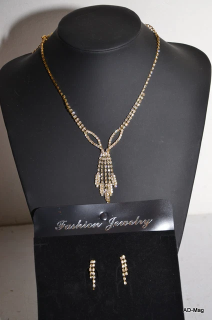 Toute la collection de colliers et pendentifs en or