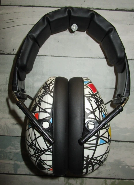 Banz soundproof earmuffs cem-p1 awesome abstract print NEW