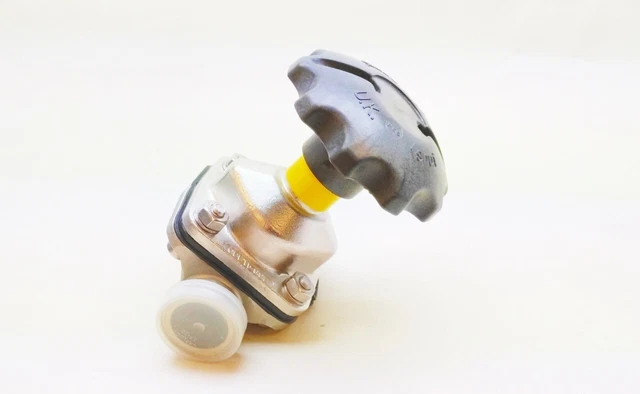 Saunders G24W1S1-W1-E Manual Stainless Tri-clamp 1-1/2in Diaphragm Valve