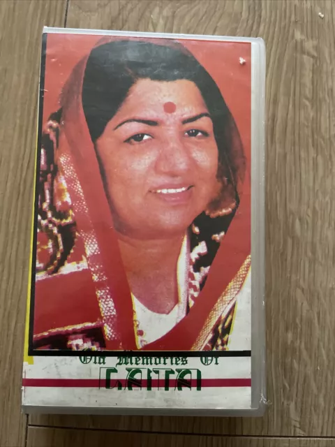 bollywood vhs tape Old Memories Of Lata very rare VHS Tape