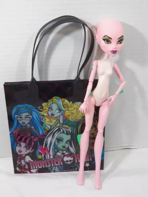 ~Monster High~ MH 2011 Create A Monster CAM Dragon Ghoul Doll