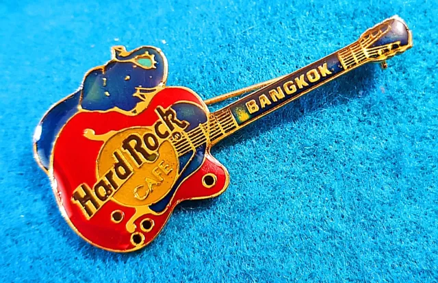 PROTOTYPE BANGKOK BLUE ELEPHANT GIBSON BYRDLAND RED GUITAR Hard Rock Cafe PIN