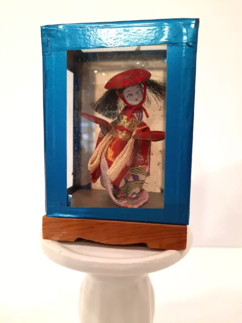 Vintage Japanese Geisha Doll Traveler in Cloth Kimono in 4” Case Crate unopened 3