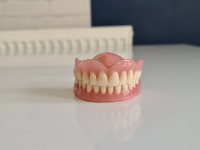 Dentier Supérieur Complet - Conception Fer à Cheval Sans Palais - Fausses Dents En Acrylique