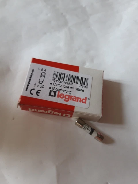 1 CARTOUCHE Miniature  FUSIBLE  5x20 millimètre 5 Ampères  250 V LEGRAND