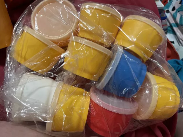 10 X TUPPERWARE VINTAGE #1229 SNACK CUPS (Various Colours) Used