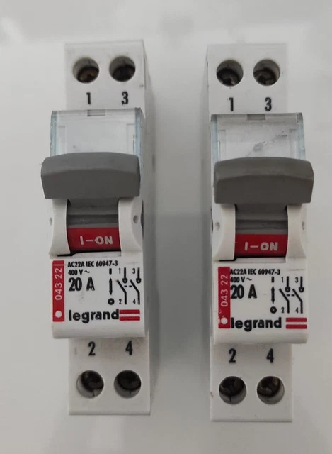 2 INTERRUPTEURS SECTIONNEURS LEXIC 20 Amp   2 P    400 V ~   LEGRAND  REF 004322
