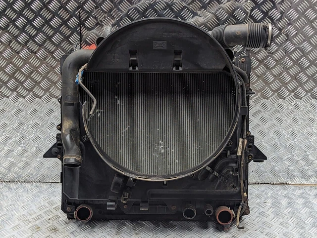Land Rover Lr4 Radiator LAND ROVER DISCOVERY 4 Engine Cooling Radiator 3.0 V6 306Dt Diesel Lr4 ...