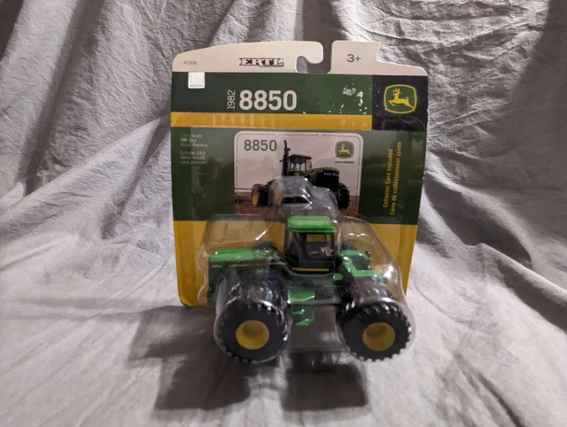 2011 ERTL John Deere 8850 Die-Cast Metal Tractor, #45306, 1:64 Scale - NEW