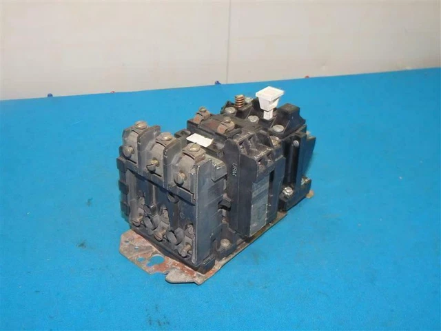 Allen Bradley 505-AOD 505AOD Nema Size 0 w/ 595-AB Auxiliary Contact