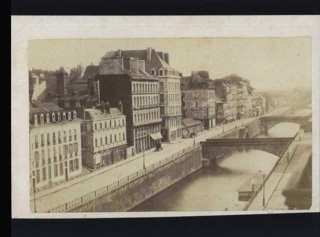 76 LE HAVRE. La Bourse. Carte brillante
