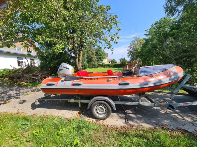 Schlauchboot von Gugel, Honda 50 PS Motor, Festrumpf mit Anhänger