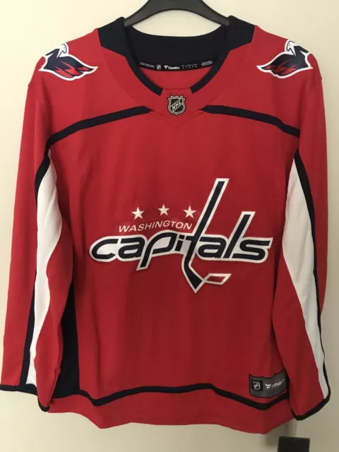 Brand New With Tags NHL Fanatics ice Hockey Washington Capitals Jersey Red Large