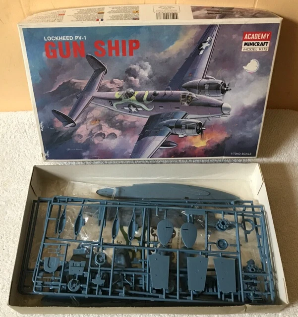 ACADEMY MINECRAFT MODEL Kits Aircraft 172 Scale LOCKHEED PV1 GUN SHIP
