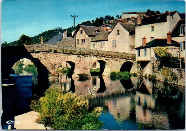 12 RODEZ - Le vieux pont du monastere sur l'Aveyron