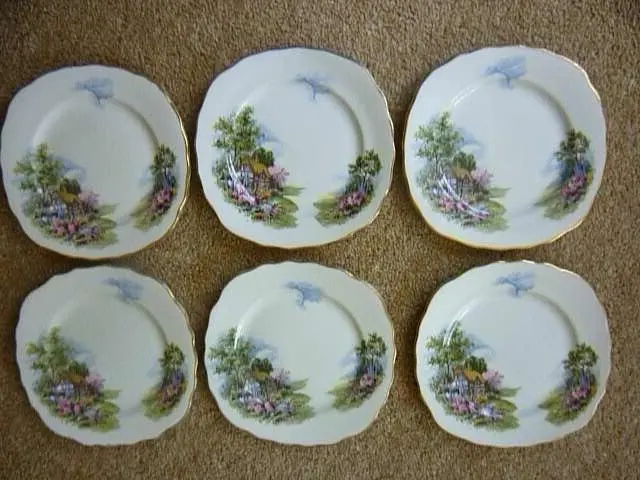 Vintage Royal Vale HOMESTEAD Thatched Country Cottage  6 tea/side plates C1950