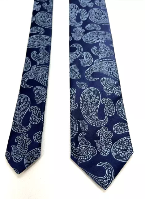 Hugo Boss 59” Men’s Tie 100% Silk Made In Italy Navy Paisley