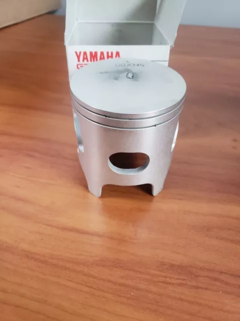 NOS 2002 - 2004 Yamaha YZ250 Piston STD, 5NX-11631-00-D0