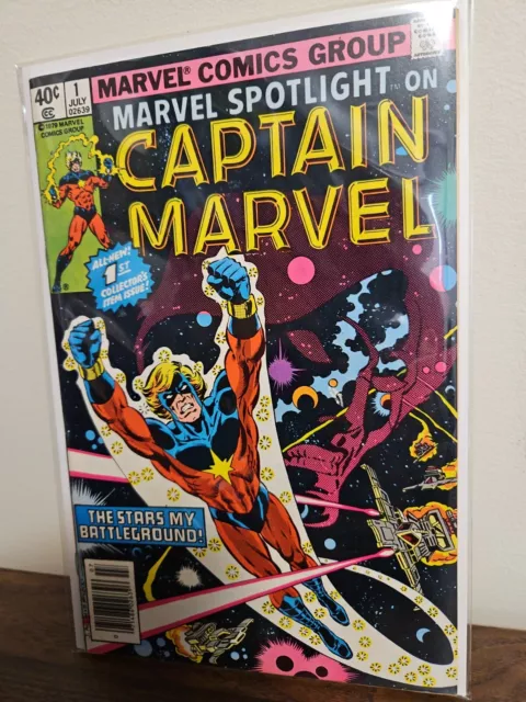 2 Marvel Spotlight V2 (1979) | Captain Marvel # 1