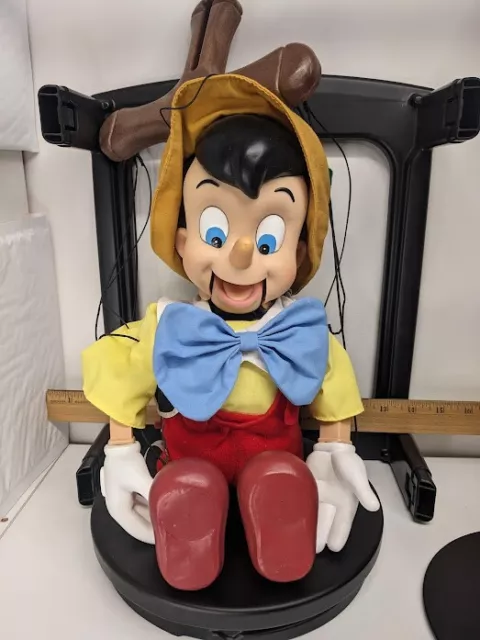 Disney Classics Musical Telco Pinocchio Singing Marionette Sings But No Movement