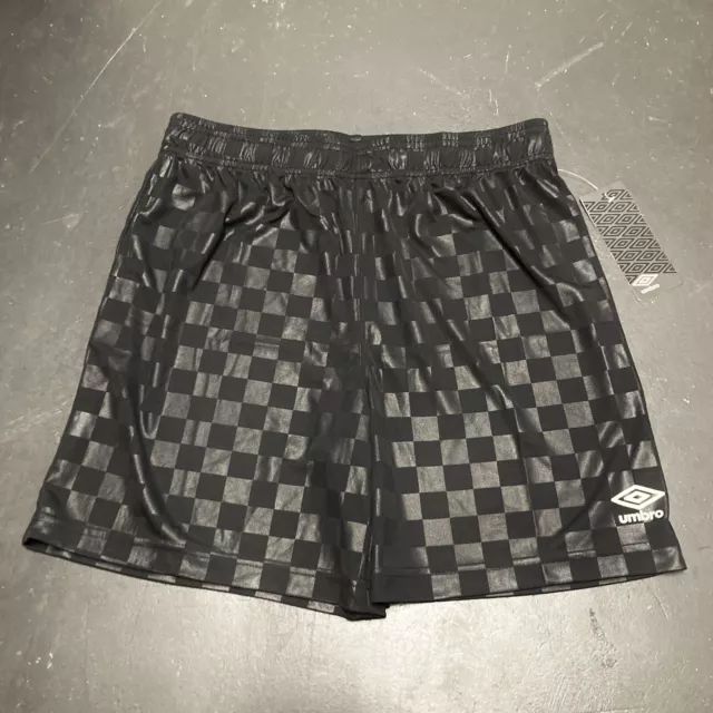 Umbro Nylon Checkered Soccer Shorts Black Men’s Size Medium New NWT