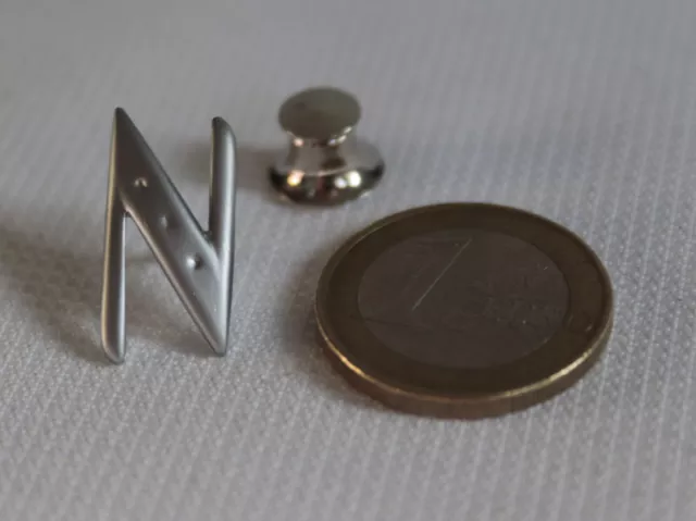 Pin, Anstecker, Logo, Marke bzw. Firma unbekannt, Sammlungsauflösung, gebraucht