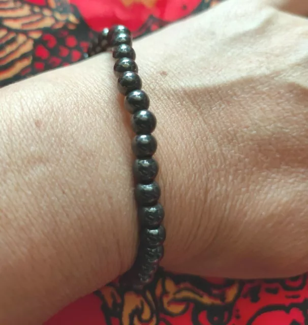Bracelet Leklai Hematite Magnetic Thai amulet relieve illness Prevent Magic Evil