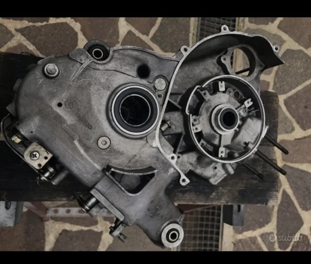 CARTER MOTORE VESPA Autonatica V5P2M EUR 100,00 PicClick IT