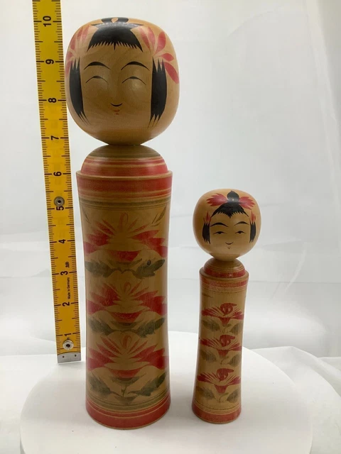 Mini Poupée Kokeshi Naruko Verte du Japon - Sakurai Kokeshi Mini Poupée Kokeshi Naruko Verte du Japon - Sakurai Kokeshi