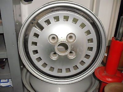 cerchio ruota lega/ wheel rim/ lancia delta 86-92 MISURE 5B X 13 H2-42