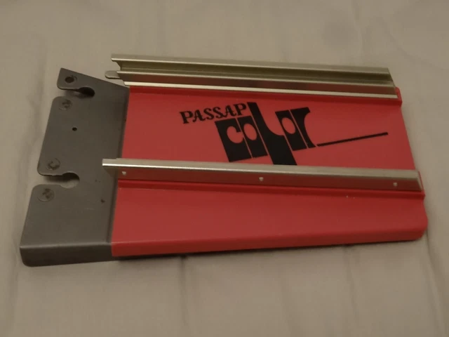 PLAQUE PASSAP COLOR POUR MACHINES A TRICOTER PASSAP DUOMATIC rose